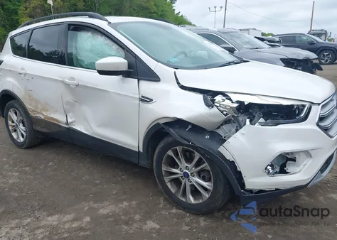 2017 Ford Escape Se из США, поврежденный, VIN 1FMCU9GD3HUC70533